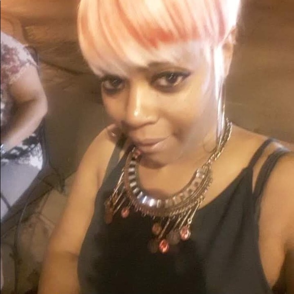 Meet your Posher, Monty De’Art - Picture 1 of 1